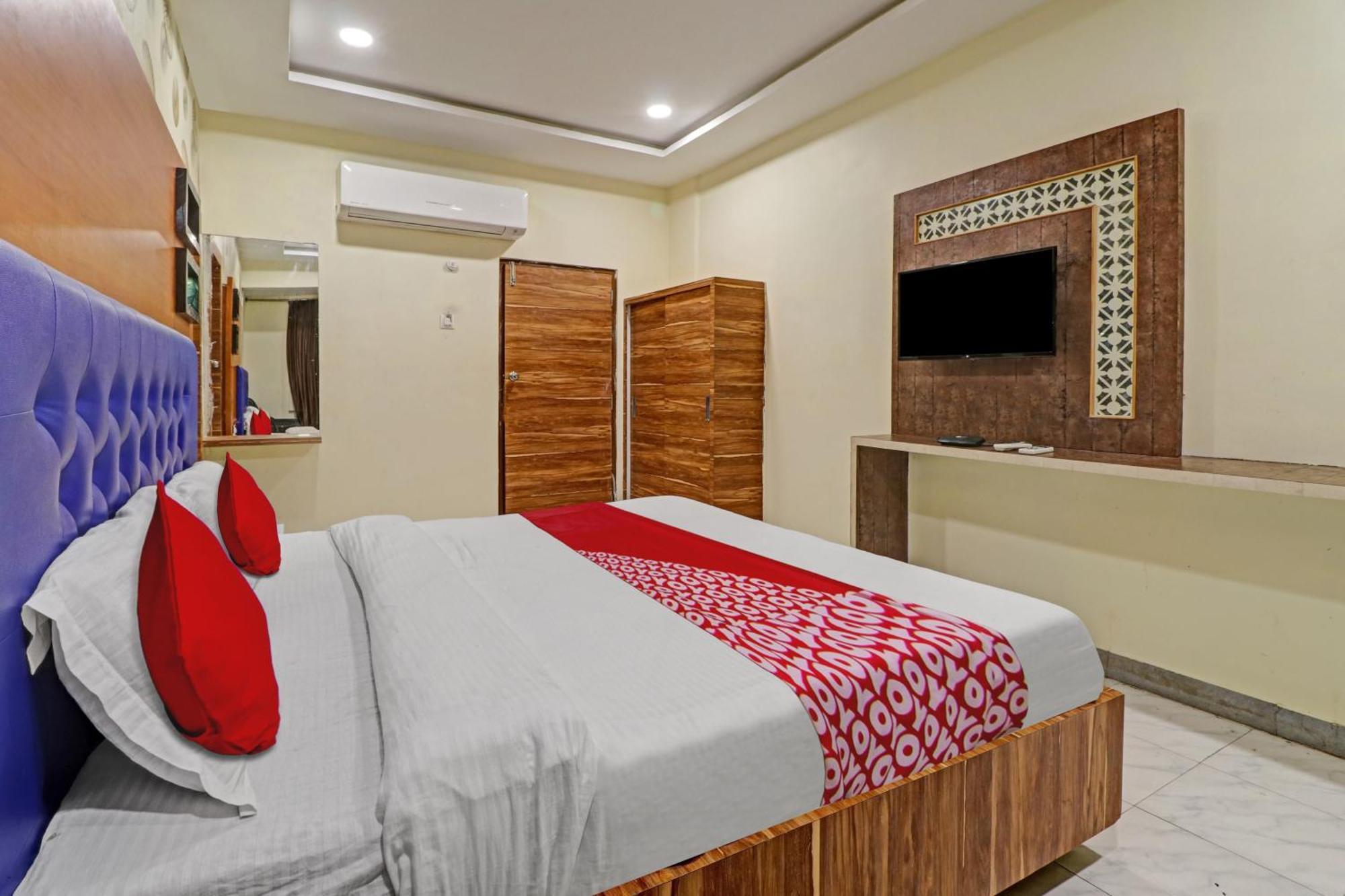 Hotel O Aditya Grand Inn Guntur Exterior photo